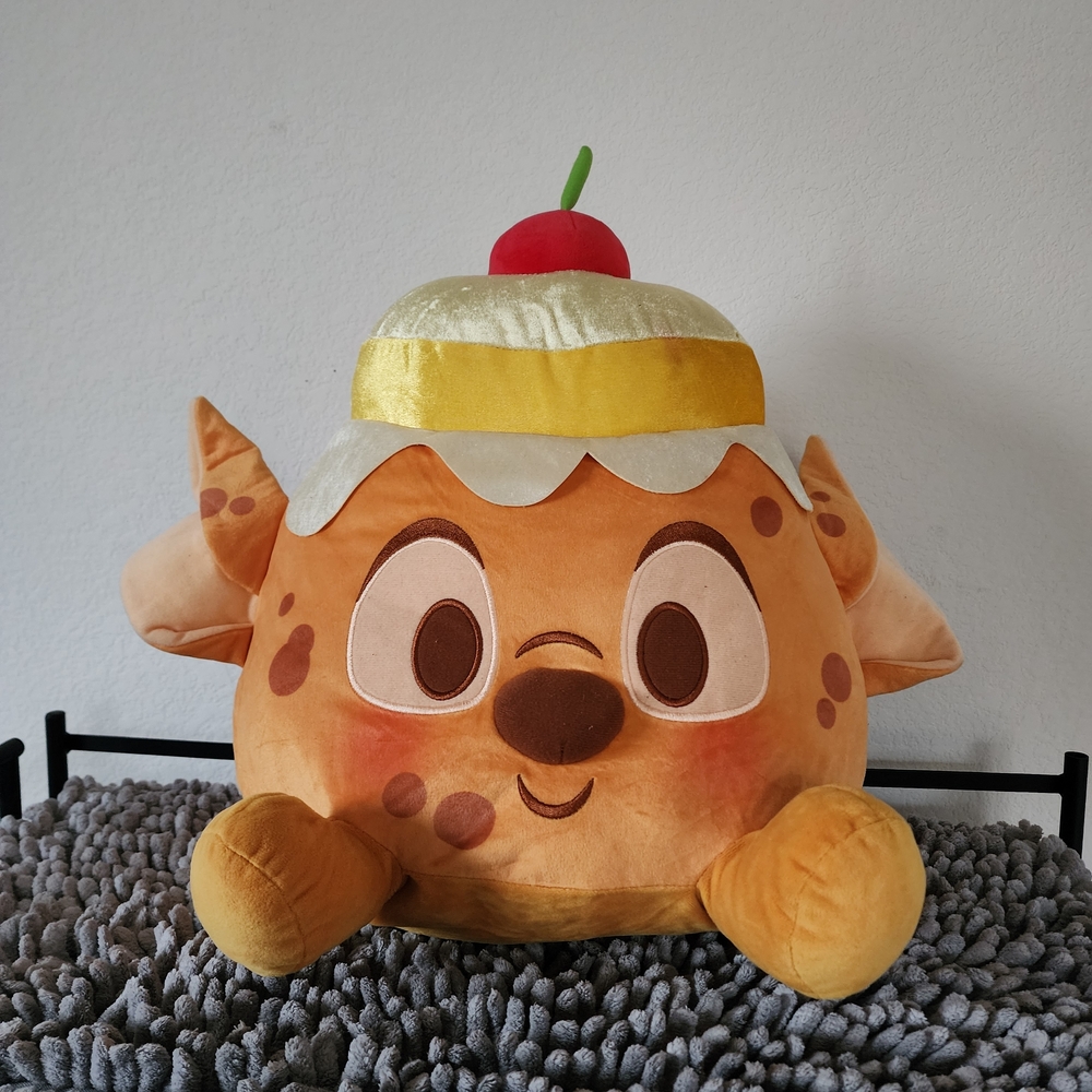 Disney - Tan and Yellow Stuffed Stitch Ice Cream With Cherry On Top